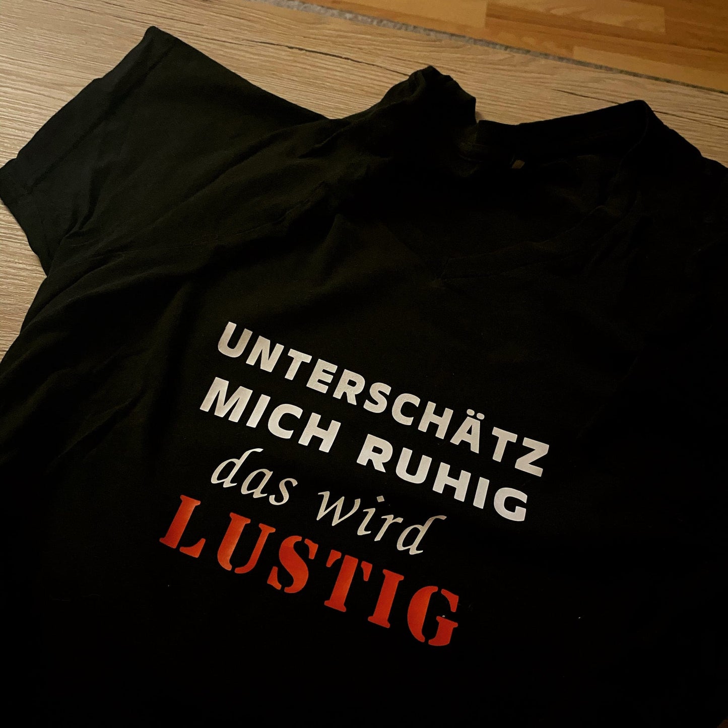 Herren T-Shirt V-Auschnitt